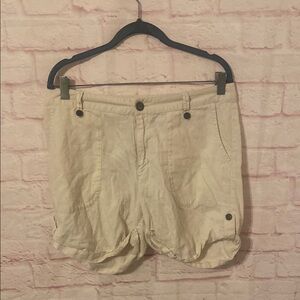 Patagonia women’s hemp blend casual shorts